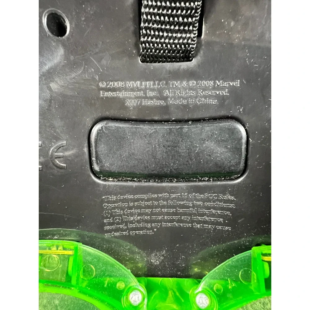 Hasbro Marvel Incredible Hulk Light‎ Up Mask 2008 Avengers